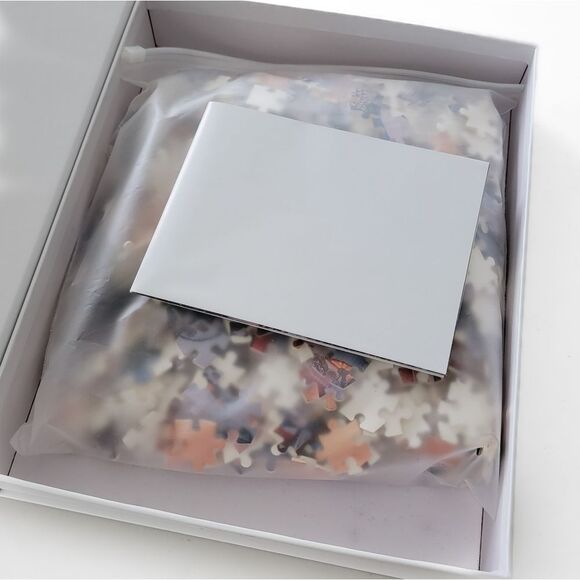 Castle 1000 Piece Jigsaw Puzzle - Picture 2 of 4